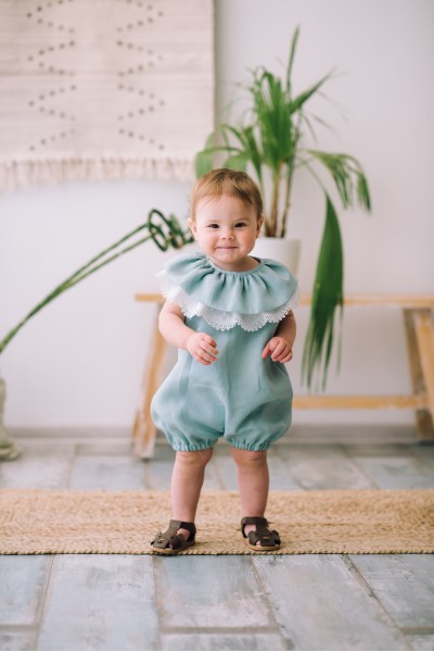 Baby girl linen romper